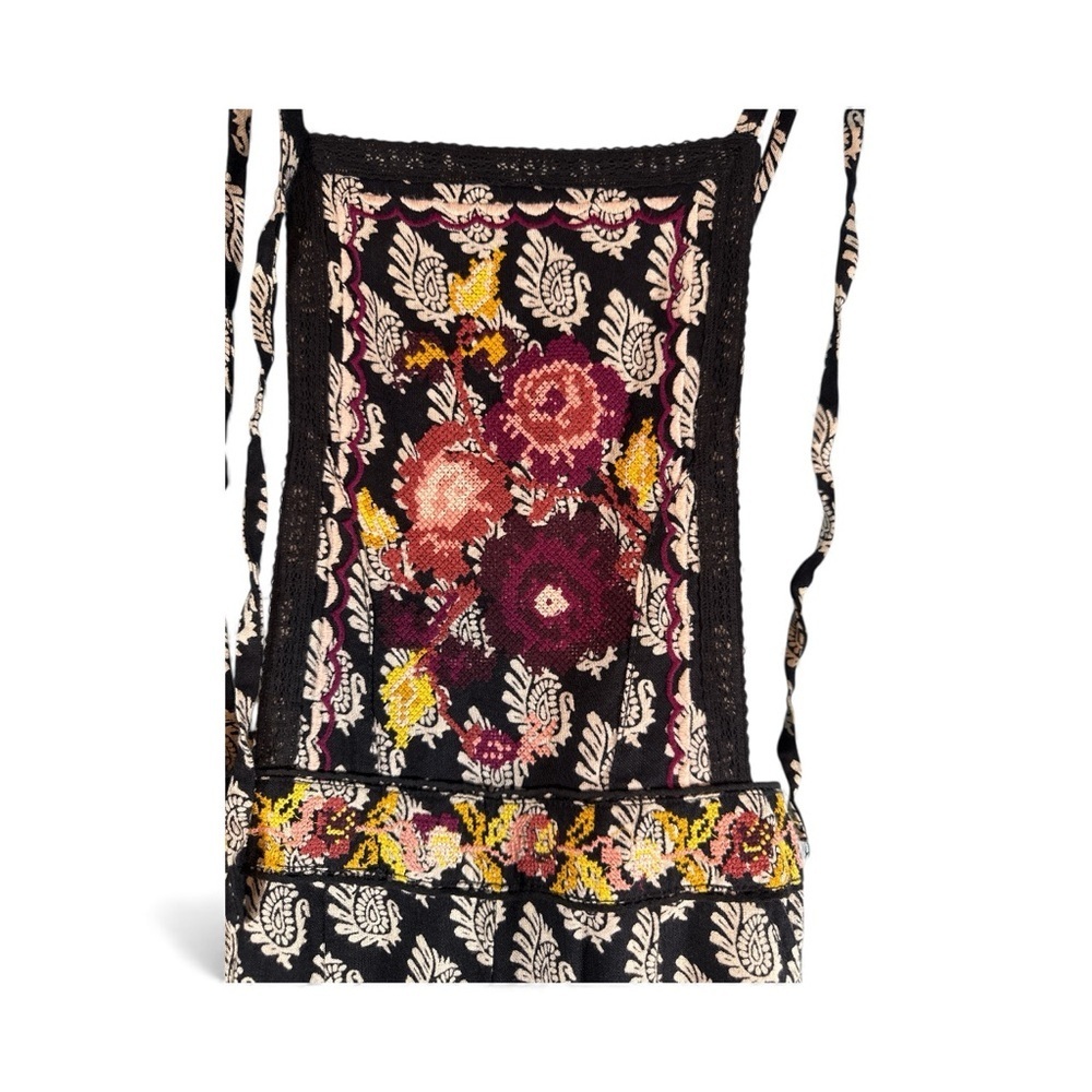 by Anthropologie: Black and White Paisley with Embroidered Flowers Jumper Size 2 - Picture 7 of 13